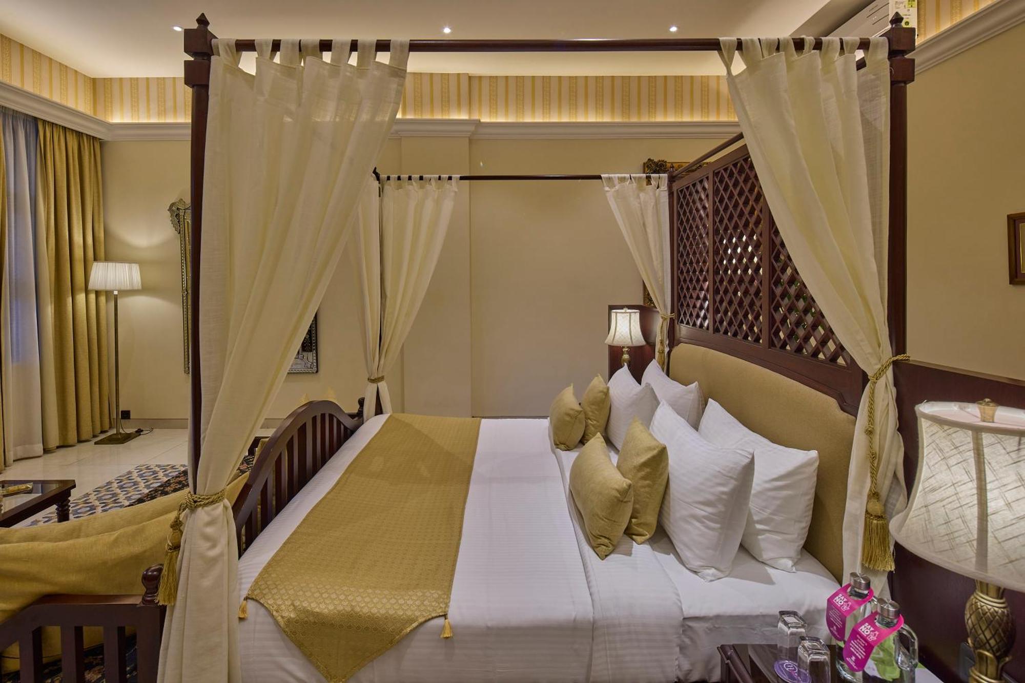 Royal Orchid Metropole Mysore Eksteriør billede
