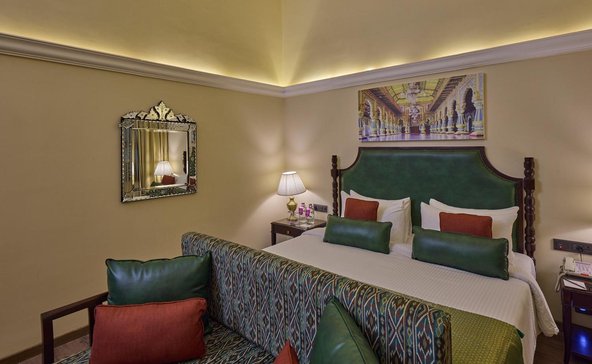 Royal Orchid Metropole Mysore Eksteriør billede