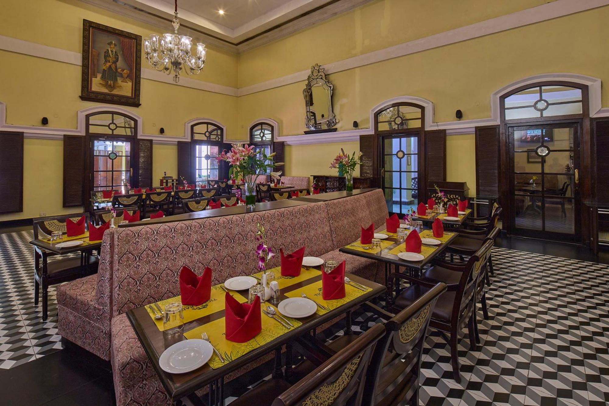 Royal Orchid Metropole Mysore Eksteriør billede